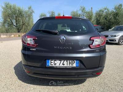 Renault Mégane Neopatentati Nero usata larciano