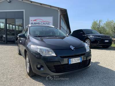 Renault Mégane Neopatentati Nero usata larciano