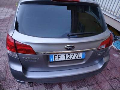 Subaru Legacy veicolo non fumatori Grigio usata Trentola Ducenta
