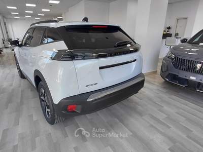 Peugeot 2008 Peugeot 2008 PureTech 101 CV Allure Bianco usata Casoria