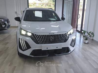 Peugeot 2008 Peugeot 2008 PureTech 101 CV Allure Bianco usata Casoria