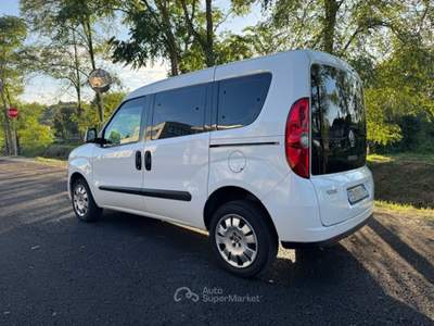 Fiat Doblò 7 posti Bianco usata Montevarchi