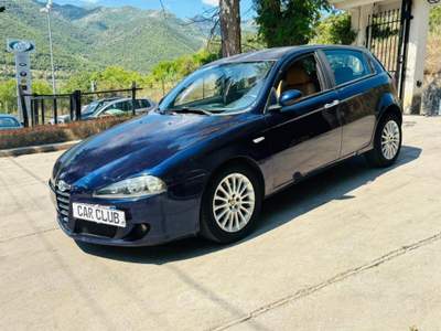Alfa Romeo 147 1.9 JTD 5 porte Distinctive Blu/Azzurro usata Morano Calabro