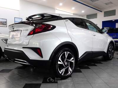 Toyota C-HR 2.0 HYBRID E-CVT 152 CV MORE BUSINESS Bianco usata Carlentini
