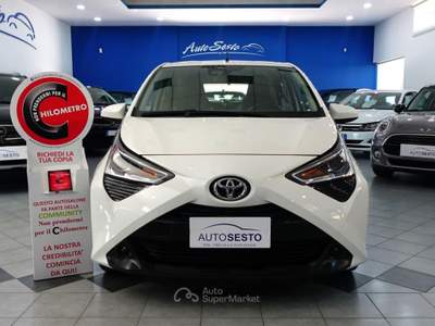 Toyota Aygo 1.0 BZ 72 CV X-COOL Bianco usata Carlentini
