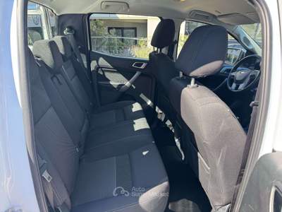 Ford Ranger Ranger 2.0 tdci double cab Limited 170cv auto Bianco usata Pomezia