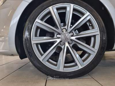 Audi A1 Neopatentati Argento usata larciano