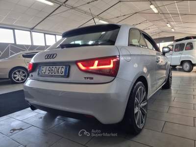 Audi A1 Neopatentati Argento usata larciano