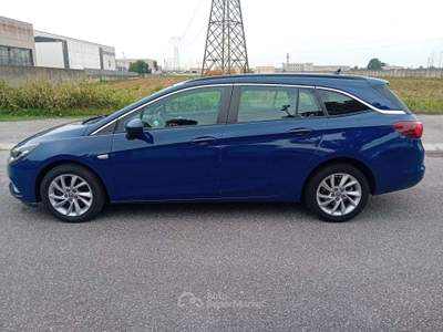 Opel Astra Astra V 2016 Sports Tourer Sports 1.6 cdti Blu/Azzurro usata TRAVAGLIATO