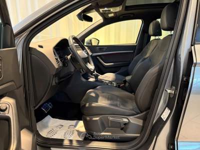 Seat Ateca 2.0 TDI DSG FR 360° Pano 19" Navi Park Assist Grigio usata Chiusa