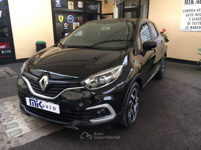 Renault Captur 1.3 tce Business 130cv fap Nero usata Torino
