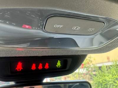Lancia Ypsilon Lancia y Blu/Azzurro usata Sarno