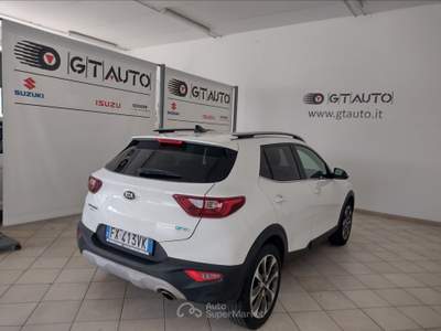 Kia Stonic  1.4 mpi ecogpl energy Bianco usata Pisa