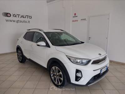 Kia Stonic  1.4 mpi ecogpl energy Bianco usata Pisa