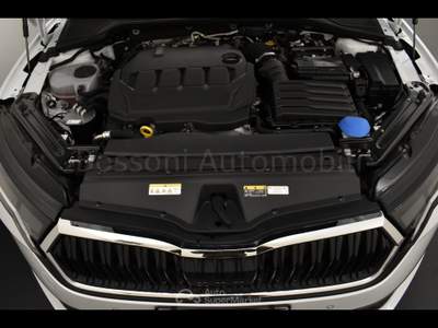 Skoda Octavia wagon 2.0 tdi 150cv executive dsg Bianco usata Cremona