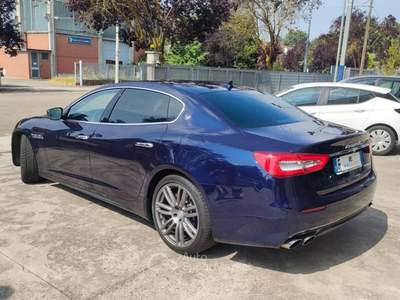 Maserati Quattroporte V6 Diesel 275 CV Granlusso Blu/Azzurro usata Asti
