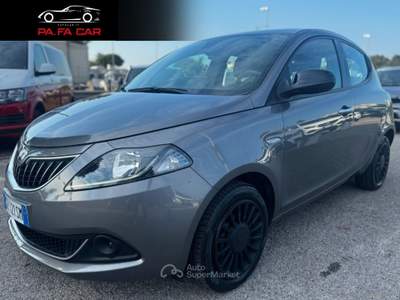 Lancia Ypsilon Ypsilon 1.0 FireFly 5pS&S Hyb. Eco Silv. Grigio usata RIMINI