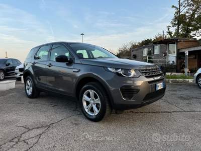 Land Rover Discovery Sport Discovery Sport 2.0 TD4 150 CV Pure Grigio usata RIMINI