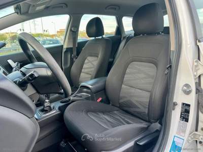 Kia Cee'd cee d 1.6 CRDi 110 CV SW Active Bianco usata RIMINI