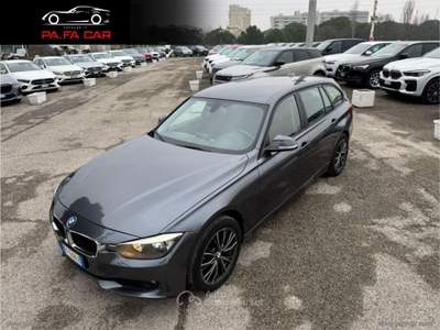 BMW Serie 3 320d 320d Touring Business aut. Grigio usata RIMINI