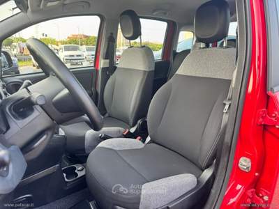 Fiat Panda Panda 1.0 FireFly S&S Hybrid Rosso usata RIMINI