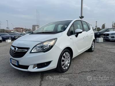 Opel Meriva Meriva 1.4 T 120 CV GPL Tech Cosmo Bianco usata RIMINI