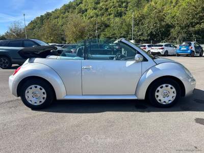Volkswagen New Beetle New Beetle 1.9 TDI 101CV Cabrio Argento usata RIETI