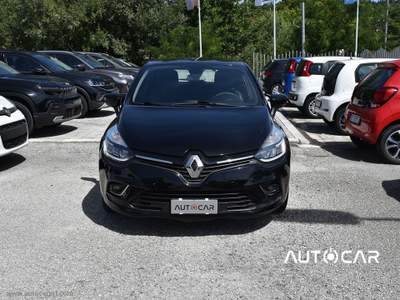 Renault Clio Clio TCe 12V 90CV 5p. Moschino Zen Nero usata Carsoli