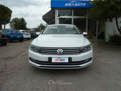 Volkswagen Passat Variant 1.6 TDI Business BlueMot Bianco usata Forlì