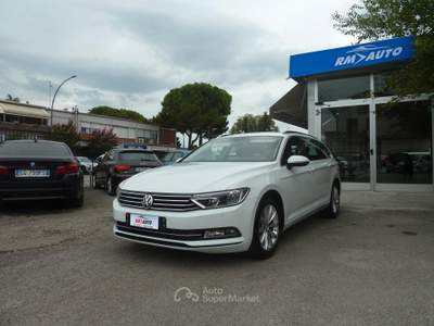 Volkswagen Passat Variant 1.6 TDI Business BlueMot Bianco usata Forlì