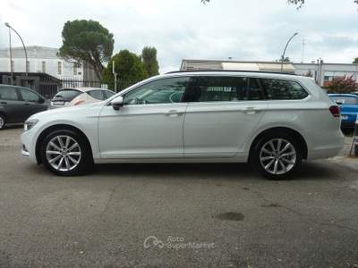 Volkswagen Passat Variant 1.6 TDI Business BlueMot Bianco usata Forlì