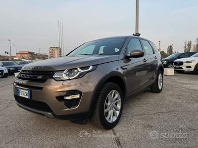 Land Rover Discovery Sport Discovery Sport 2.0 TD4 150 CV Dark Ed. Marrone usata RIMINI