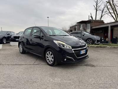 Peugeot 208 208 PureTech 82 5p. GPL Allure Grigio usata RIMINI