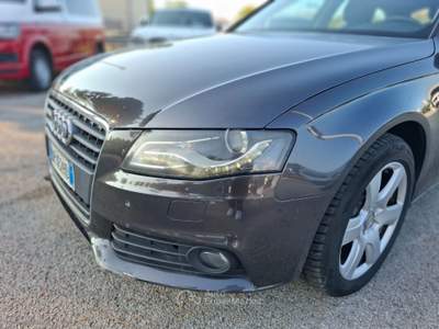 Audi A4 A4 Avant 2.0 TDI 143 CV mult. Ambiente Nero usata RIMINI