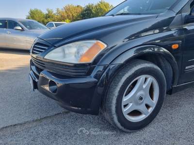 SsangYong Kyron Kyron 2.0 XDi Premium Nero usata RIMINI