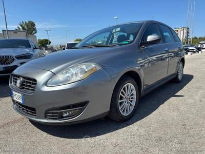 Fiat Croma Croma 1.9 MJT Active Grigio usata RIMINI