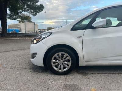 Hyundai ix20 ix20 1.4 CRDI 90 CV Comfort Bianco usata RIMINI