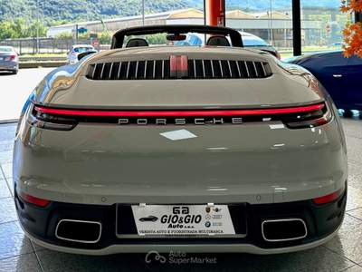 Porsche 911 992 Cabrio Cabrio 3.0 Carrera 4 auto Grigio usata Cividate Camuno