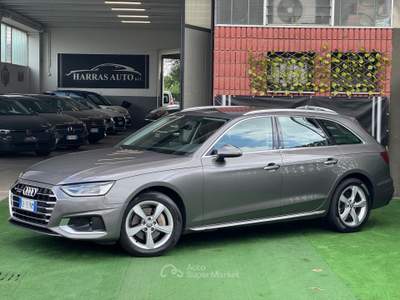 Audi A4 S tronic line edition Grigio usata Fontanella