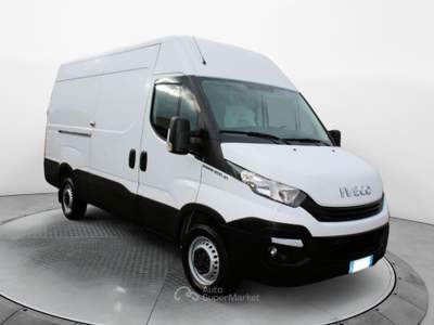 Iveco Daily 35 s12 v lh2 3520 e6 Bianco usata Fisciano