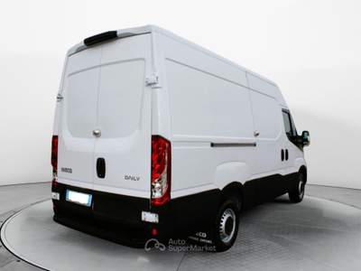 Iveco Daily 35 s12 v lh2 3520 e6 Bianco usata Fisciano