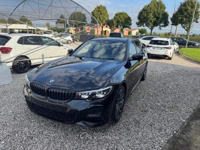 BMW Serie 3 320d 320d Touring Nero usata Ponte di Piave