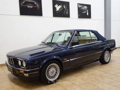 BMW Serie 3 325tds i Serie 3       (E30)  cat Cabriolet Blu/Azzurro usata Rho
