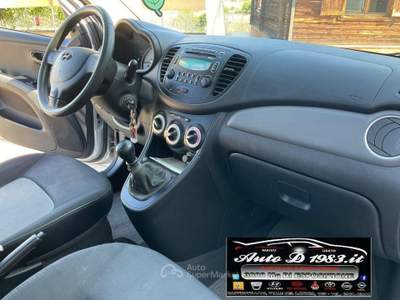 Hyundai i10 1.1 CRDi VGT 12V Style Argento usata Castrovillari