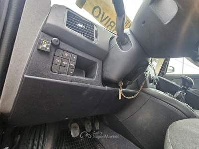 Lancia Musa 16V Platino GPL Nero usata Andria
