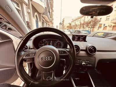 Audi A1 SPB 1.6 TDI 90 CV Adatta a Neopatentati Bianco usata Andria