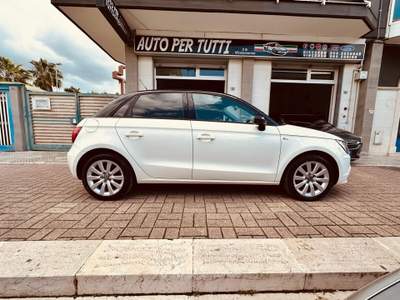 Audi A1 SPB 1.6 TDI 90 CV Adatta a Neopatentati Bianco usata Andria