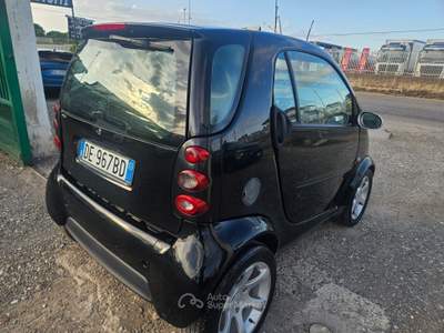 Smart ForTwo coupé pulse (45 kW) Nero usata Andria