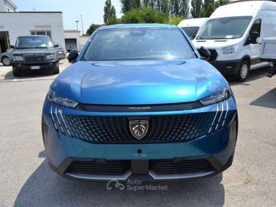 Peugeot 3008 Hybrid 145CV e-DCS6 Allure PRONTA CONSEGNA Blu/Azzurro usata COMACCHIO