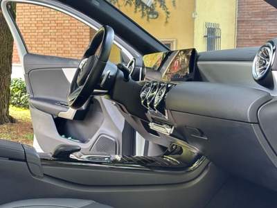Mercedes-Benz Classe A Istant Edition Bianco usata Pescantina